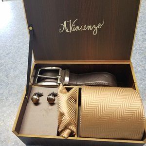 A. Vincenzo's Men's Tie Set